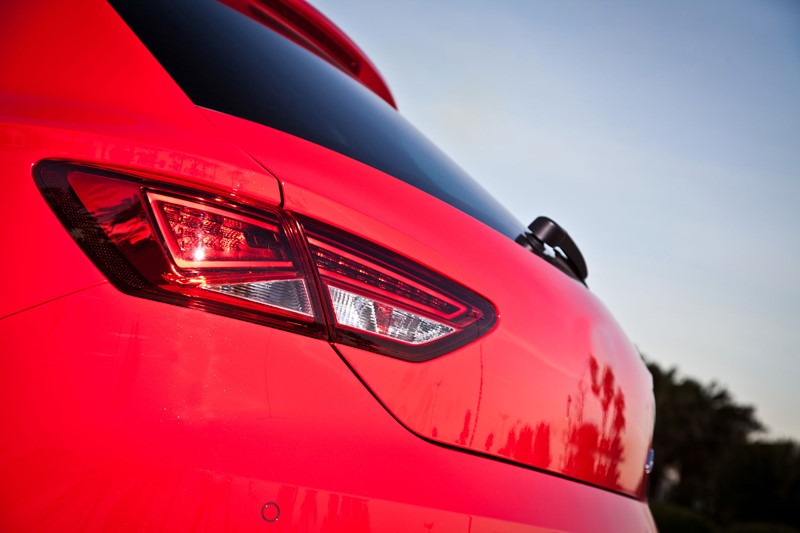 Überlassung eines Firmenwagens an Arbeitnehmer